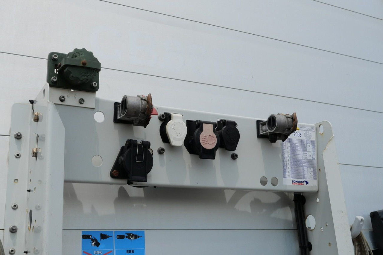 Επικαθήμενο κουρτίνα Schmitz Cargobull SCS 24/ LBW 2000 kg / RUNGENTASCHEN / HUBDACH: φωτογραφία 7