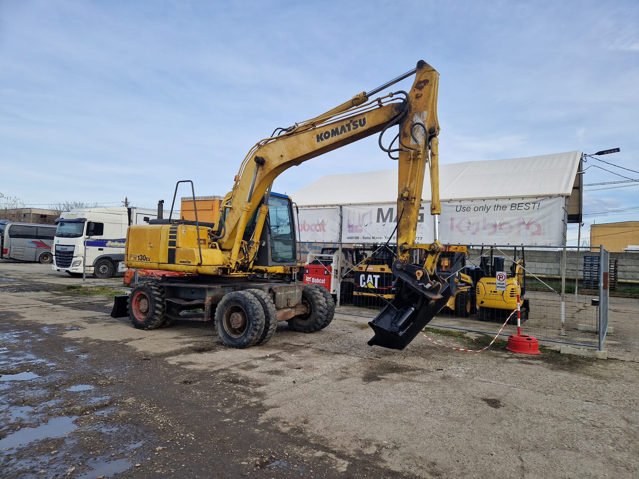 KOMATSU PW130 ES-6K - Τροχοφόρος εκσκαφέας: φωτογραφία 2 KOMATSU PW130 ES-6K - Τροχοφόρος εκσκαφέας: φωτογραφία 2