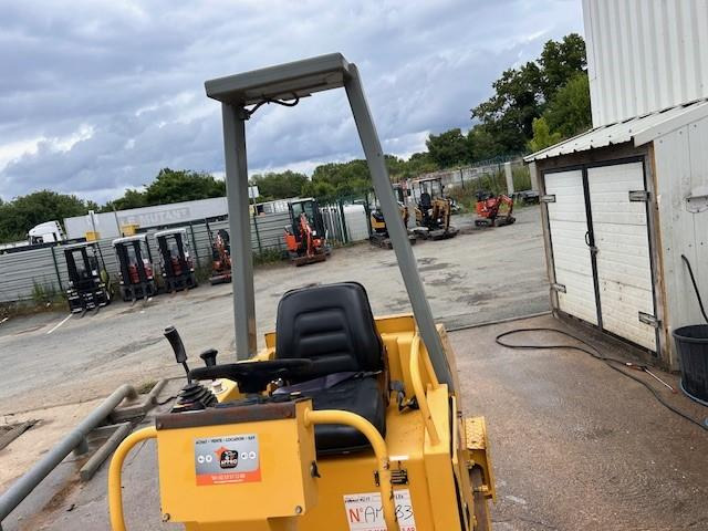 JCB VIBROMAX W255 2 BILLES - Ασφαλτικός οδοστρωτήρας: φωτογραφία 4 JCB VIBROMAX W255 2 BILLES - Ασφαλτικός οδοστρωτήρας: φωτογραφία 4