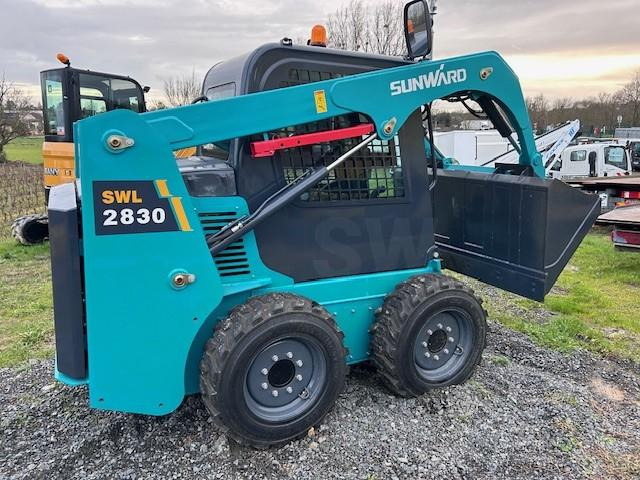 SUNWARD SWL2830 SUNWARD /BOBCAT - Φορτωτής πλάγιας ολίσθησης: φωτογραφία 1 SUNWARD SWL2830 SUNWARD /BOBCAT - Φορτωτής πλάγιας ολίσθησης: φωτογραφία 1