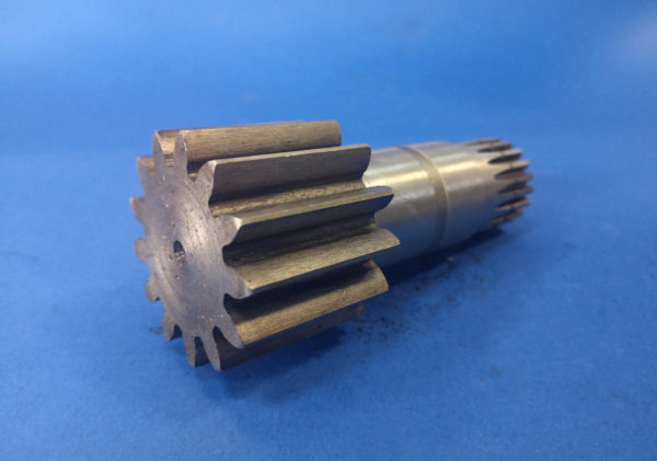 010140A Hitachi EX15.2 Swing Motor Shaft - Μειωτήρας περιστροφής για Κατασκευή μηχανήματα: φωτογραφία 5 010140A Hitachi EX15.2 Swing Motor Shaft - Μειωτήρας περιστροφής για Κατασκευή μηχανήματα: φωτογραφία 5