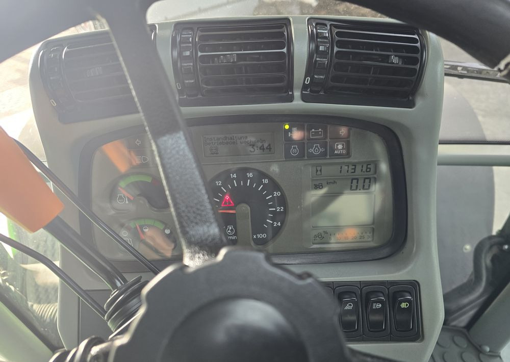 Τρακτέρ Deutz-Fahr Agrotro TTV 620: φωτογραφία 10