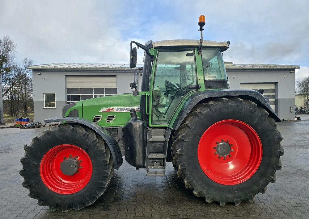 Fendt 818 Vario Tms - Τρακτέρ: φωτογραφία 4 Fendt 818 Vario Tms - Τρακτέρ: φωτογραφία 4