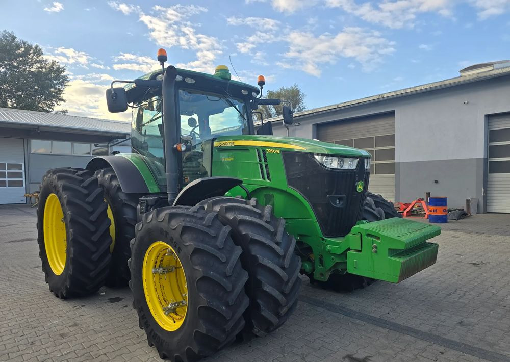 John Deere 7250R - Τρακτέρ: φωτογραφία 1 John Deere 7250R - Τρακτέρ: φωτογραφία 1