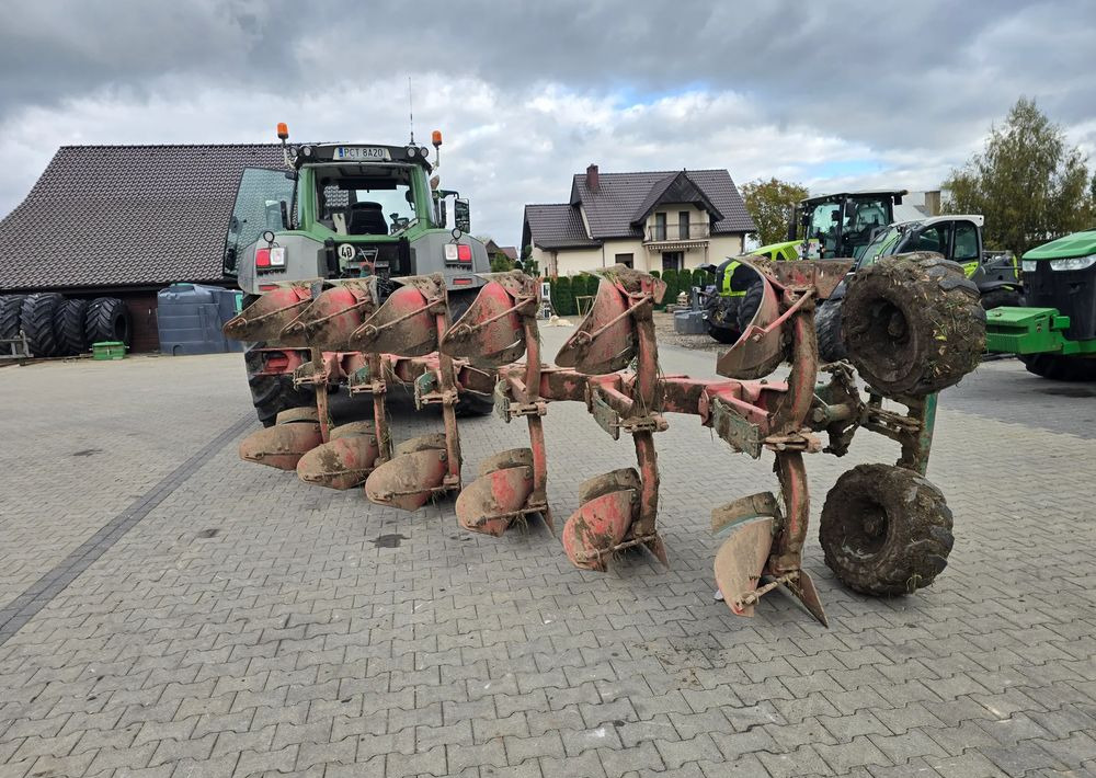 Kverneland - Άροτρο: φωτογραφία 1 Kverneland - Άροτρο: φωτογραφία 1