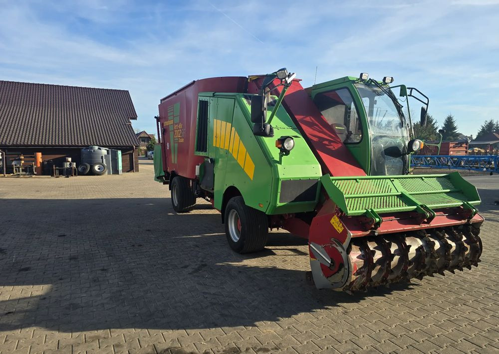 Strautmann Verti-Mix 2002SF Double - Μηχανηματα κτηνοτροφιασ: φωτογραφία 3 Strautmann Verti-Mix 2002SF Double - Μηχανηματα κτηνοτροφιασ: φωτογραφία 3