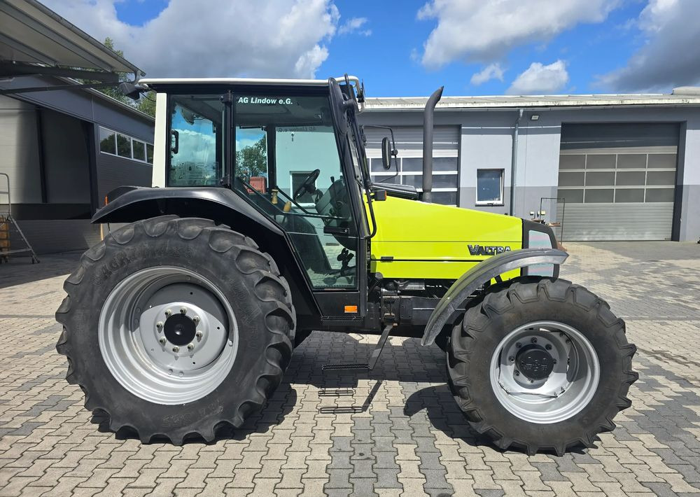 Valtra 800 - Τρακτέρ: φωτογραφία 5 Valtra 800 - Τρακτέρ: φωτογραφία 5
