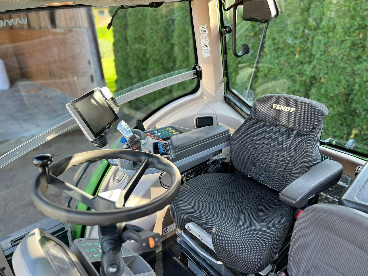 Fendt Vario 826 Profi Plus - Τρακτέρ: φωτογραφία 5 Fendt Vario 826 Profi Plus - Τρακτέρ: φωτογραφία 5