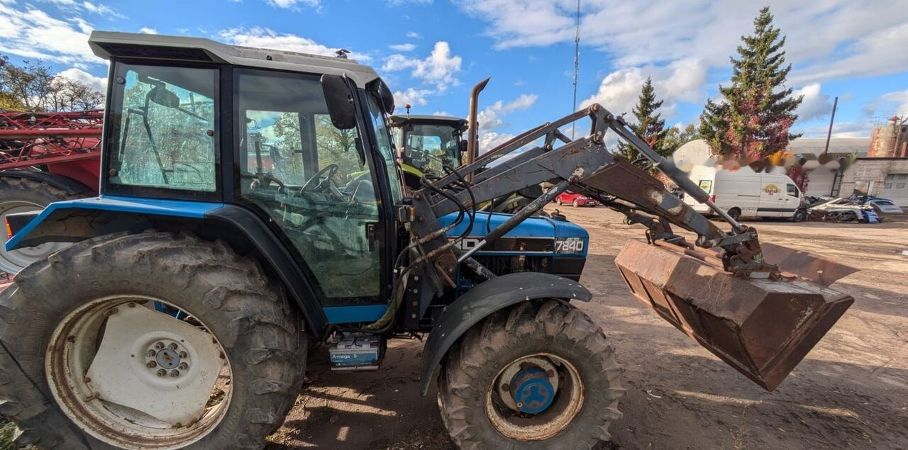 Ford 7840 - Τρακτέρ: φωτογραφία 4 Ford 7840 - Τρακτέρ: φωτογραφία 4