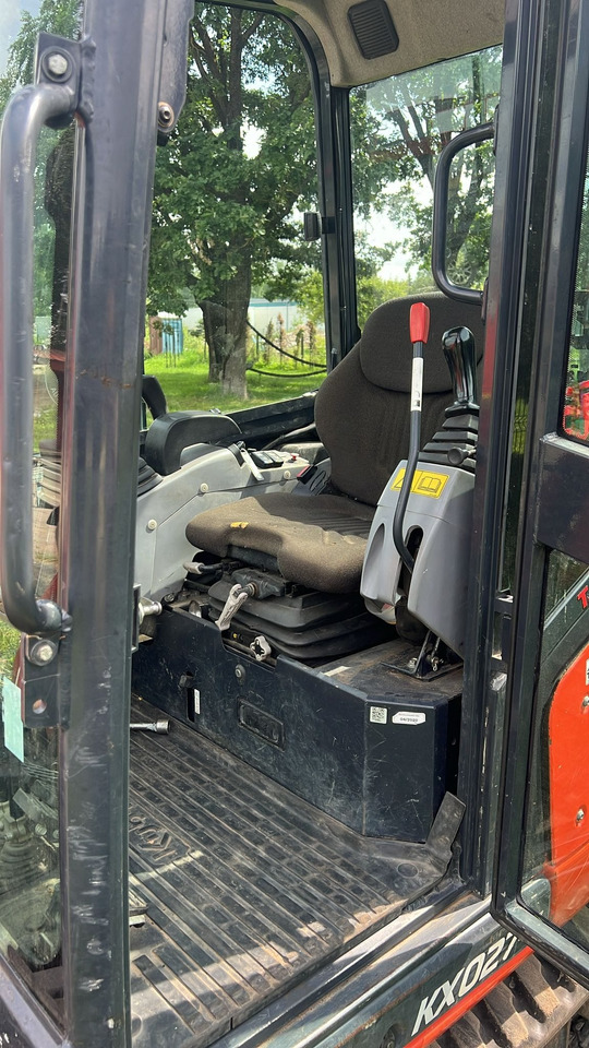 KUBOTA KX027-4 - Μίνι εκσκαφέας: φωτογραφία 4 KUBOTA KX027-4 - Μίνι εκσκαφέας: φωτογραφία 4