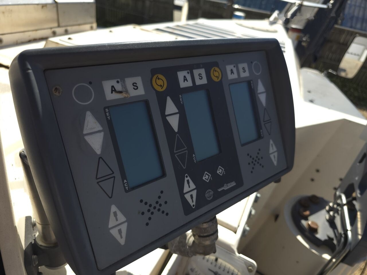 Φρέζα ασφάλτου Wirtgen W120 Fi: φωτογραφία 12
