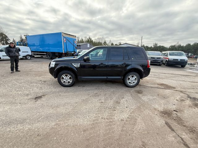 SUV Land Rover Freelander 2 XE Limited Edition Brandschaden: φωτογραφία 6 SUV Land Rover Freelander 2 XE Limited Edition Brandschaden: φωτογραφία 6