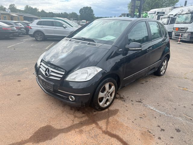 Mercedes-Benz A 180 A -Klasse A 180 CDI - Αυτοκίνητο: φωτογραφία 3 Mercedes-Benz A 180 A -Klasse A 180 CDI - Αυτοκίνητο: φωτογραφία 3