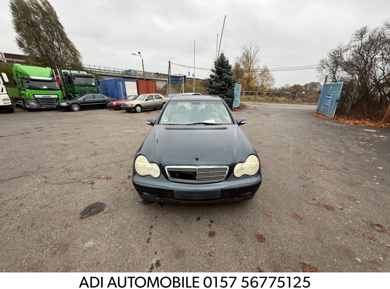 Mercedes-Benz C 180 T CLASSIC - Αυτοκίνητο: φωτογραφία 1 Mercedes-Benz C 180 T CLASSIC - Αυτοκίνητο: φωτογραφία 1