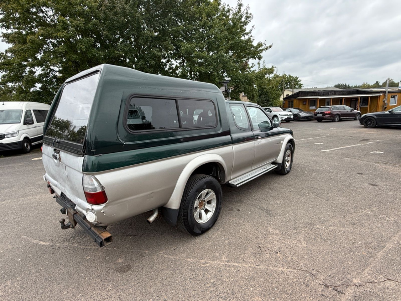 Mitsubishi L200 Magnum TD Intense Club Cab 2500 - SUV: φωτογραφία 4 Mitsubishi L200 Magnum TD Intense Club Cab 2500 - SUV: φωτογραφία 4