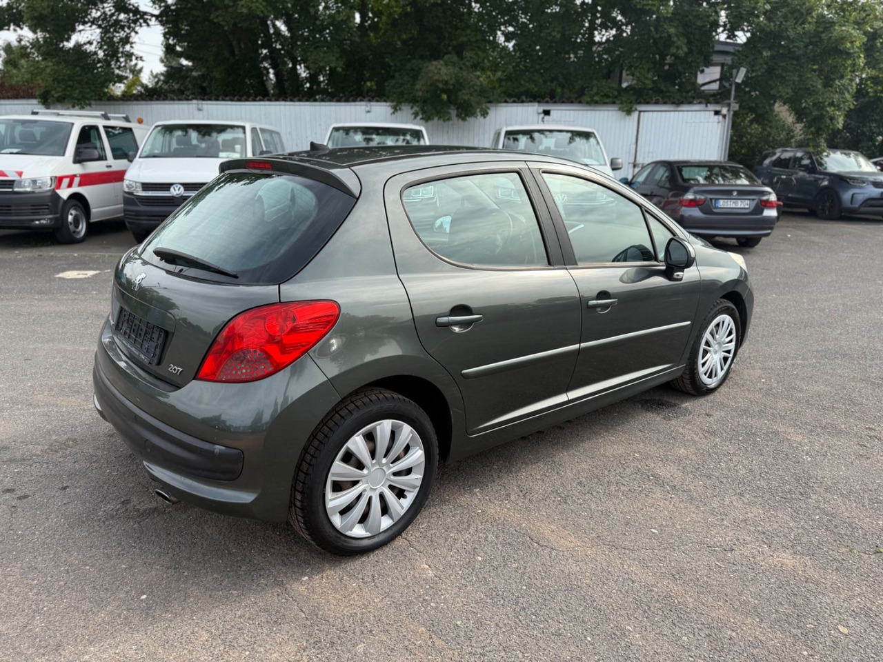 Peugeot 207 Sport Automatik - Λιμουζίνα/ Sedan: φωτογραφία 4 Peugeot 207 Sport Automatik - Λιμουζίνα/ Sedan: φωτογραφία 4