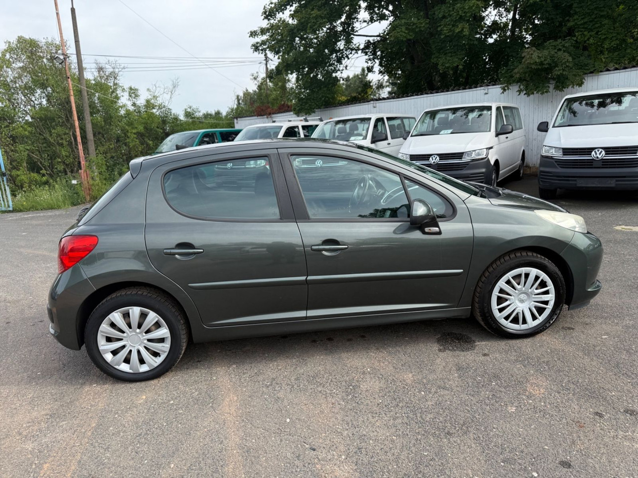 Peugeot 207 Sport Automatik - Λιμουζίνα/ Sedan: φωτογραφία 3 Peugeot 207 Sport Automatik - Λιμουζίνα/ Sedan: φωτογραφία 3