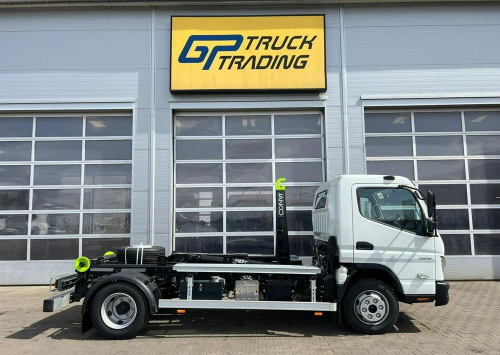 Mitsubishi Fuso - Φορτηγό φόρτωσης γάντζου: φωτογραφία 5 Mitsubishi Fuso - Φορτηγό φόρτωσης γάντζου: φωτογραφία 5