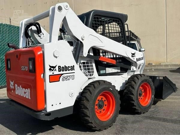 BOBCAT S570 - Φορτωτής πλάγιας ολίσθησης: φωτογραφία 1 BOBCAT S570 - Φορτωτής πλάγιας ολίσθησης: φωτογραφία 1