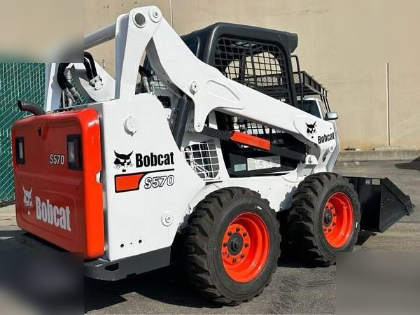 BOBCAT S590 - Φορτωτής πλάγιας ολίσθησης: φωτογραφία 1 BOBCAT S590 - Φορτωτής πλάγιας ολίσθησης: φωτογραφία 1