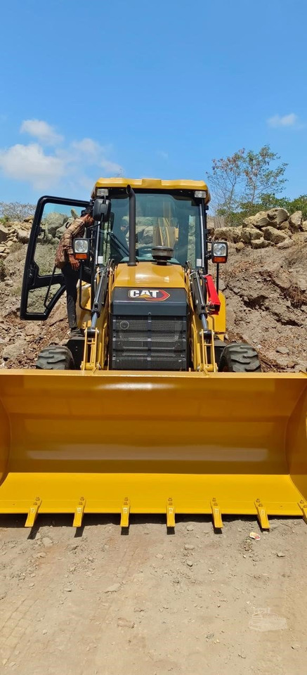 CATERPILLAR 424 - Φορτωτής εκσκαφέας: φωτογραφία 3 CATERPILLAR 424 - Φορτωτής εκσκαφέας: φωτογραφία 3