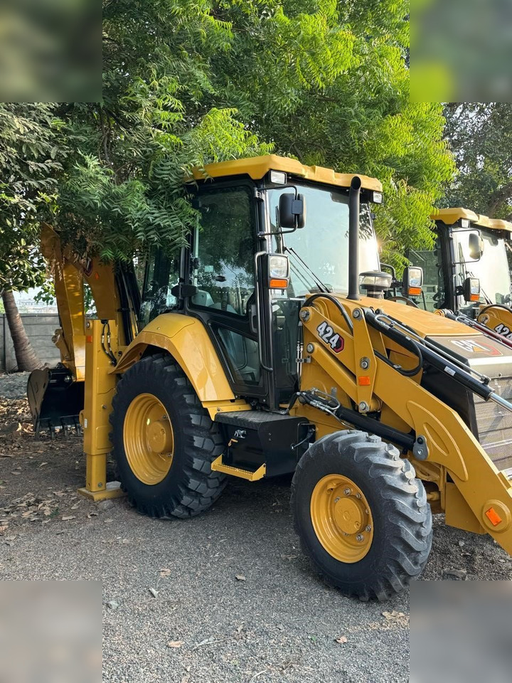 CATERPILLAR 424 - Φορτωτής εκσκαφέας: φωτογραφία 1 CATERPILLAR 424 - Φορτωτής εκσκαφέας: φωτογραφία 1