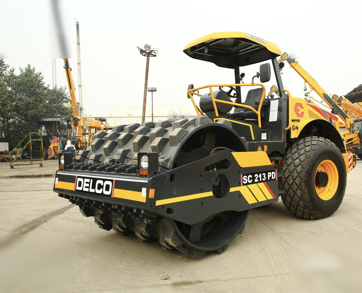 DELCO SC213PD - Οδοστρωτήρας: φωτογραφία 2 DELCO SC213PD - Οδοστρωτήρας: φωτογραφία 2