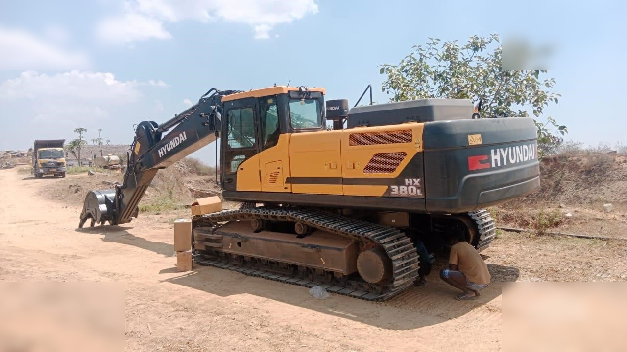 HYUNDAI HX380L - Ερπυστριοφόρος εκσκαφέας: φωτογραφία 1 HYUNDAI HX380L - Ερπυστριοφόρος εκσκαφέας: φωτογραφία 1