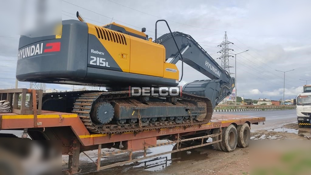 HYUNDAI ROBEX 215L SMART PLUS - Ερπυστριοφόρος εκσκαφέας: φωτογραφία 3 HYUNDAI ROBEX 215L SMART PLUS - Ερπυστριοφόρος εκσκαφέας: φωτογραφία 3