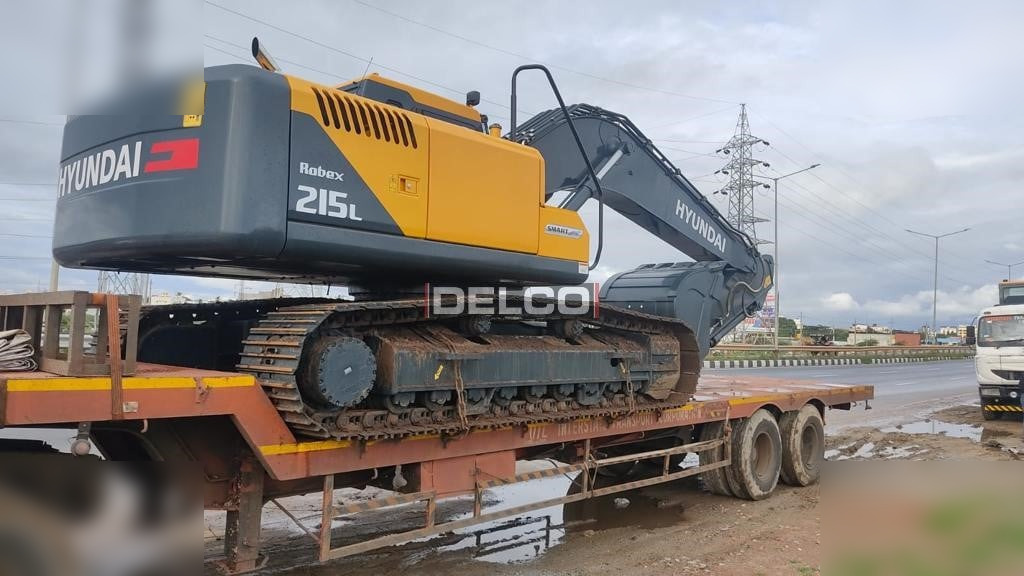 HYUNDAI ROBEX 215L SMART - Ερπυστριοφόρος εκσκαφέας: φωτογραφία 1 HYUNDAI ROBEX 215L SMART - Ερπυστριοφόρος εκσκαφέας: φωτογραφία 1