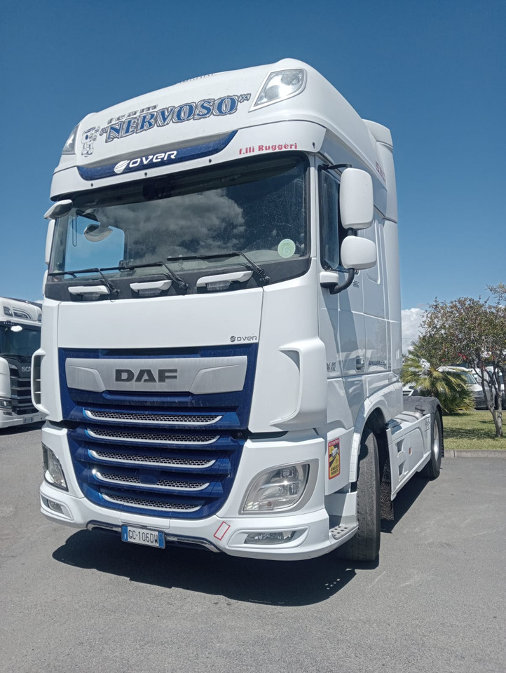 DAF XF 530CV - Τράκτορας: φωτογραφία 1 DAF XF 530CV - Τράκτορας: φωτογραφία 1