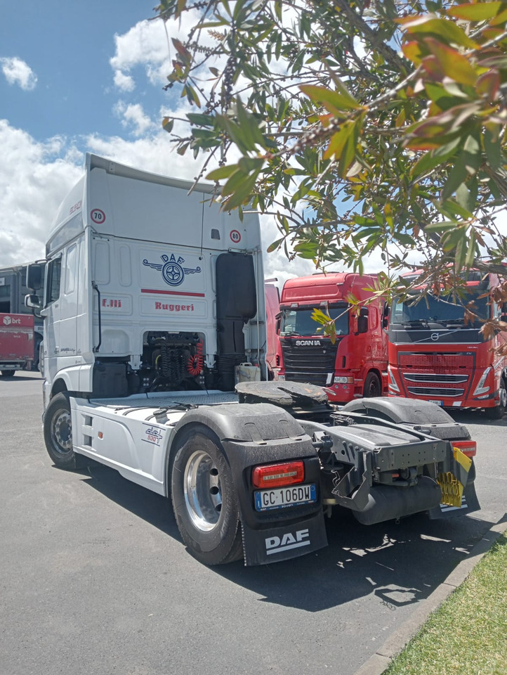 DAF XF 530CV - Τράκτορας: φωτογραφία 3 DAF XF 530CV - Τράκτορας: φωτογραφία 3