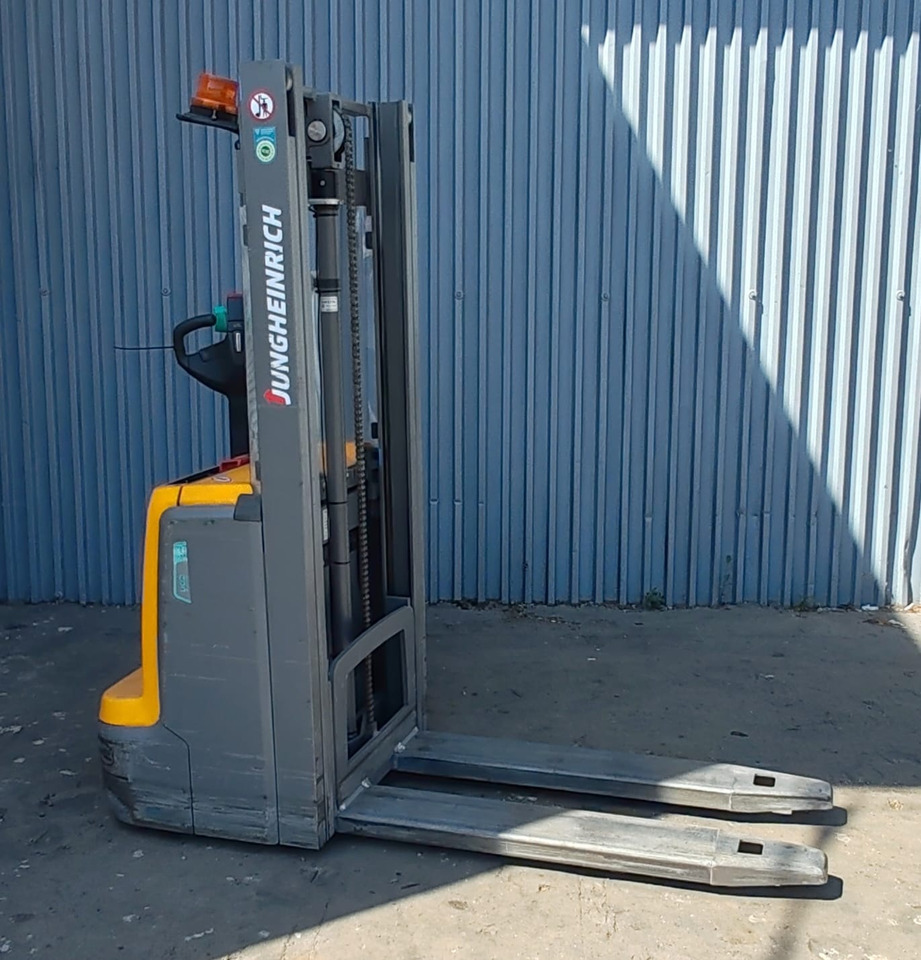 Jungheinrich EJC 110 Li-ion 2.7m/ 2019y/ 3150mh - Μηχάνημα στοίβαξης: φωτογραφία 2 Jungheinrich EJC 110 Li-ion 2.7m/ 2019y/ 3150mh - Μηχάνημα στοίβαξης: φωτογραφία 2