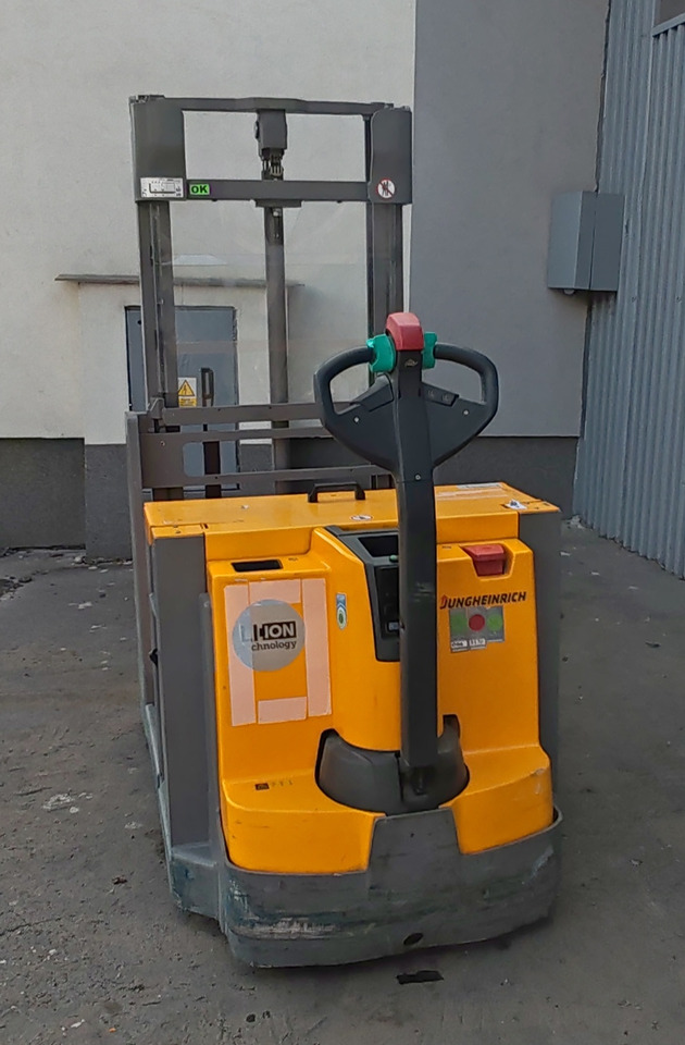 Jungheinrich EJG112 batt2024/ 2019y/ 12478mh/ 2.5m/ tilt - Μηχάνημα στοίβαξης: φωτογραφία 4 Jungheinrich EJG112 batt2024/ 2019y/ 12478mh/ 2.5m/ tilt - Μηχάνημα στοίβαξης: φωτογραφία 4