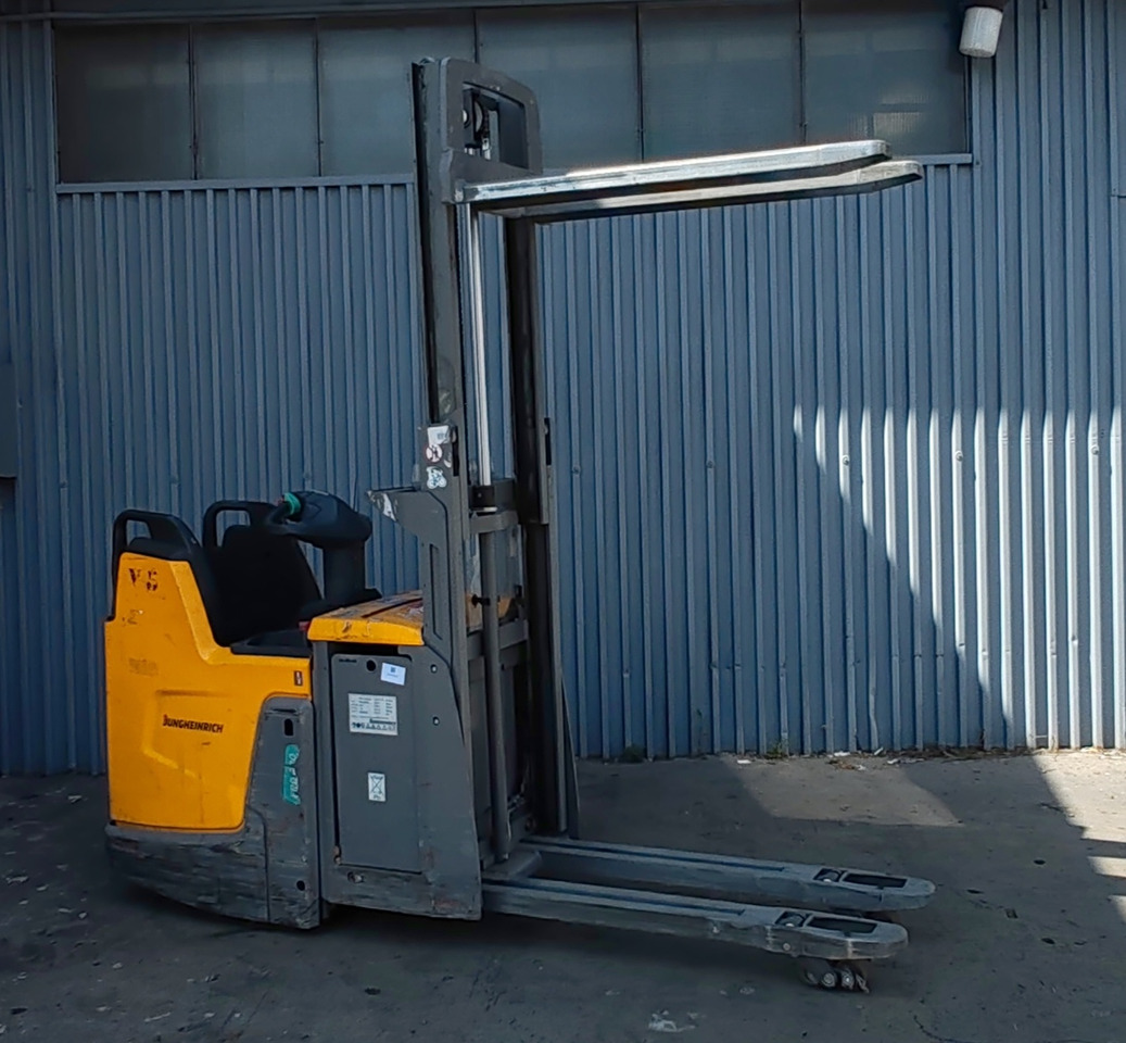 Jungheinrich ERD 220 2m/5072mh/2019y - Μηχάνημα στοίβαξης: φωτογραφία 3 Jungheinrich ERD 220 2m/5072mh/2019y - Μηχάνημα στοίβαξης: φωτογραφία 3