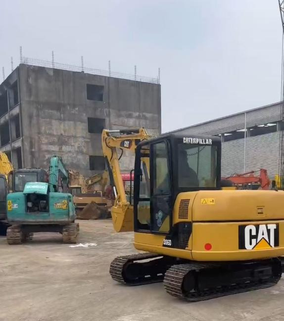 CAT 306D - Ερπυστριοφόρος εκσκαφέας: φωτογραφία 4 CAT 306D - Ερπυστριοφόρος εκσκαφέας: φωτογραφία 4