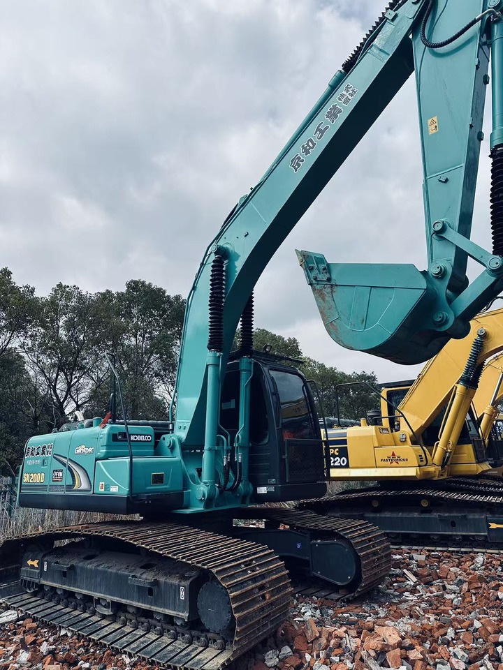Kobelco SK200D - Ερπυστριοφόρος εκσκαφέας: φωτογραφία 3 Kobelco SK200D - Ερπυστριοφόρος εκσκαφέας: φωτογραφία 3
