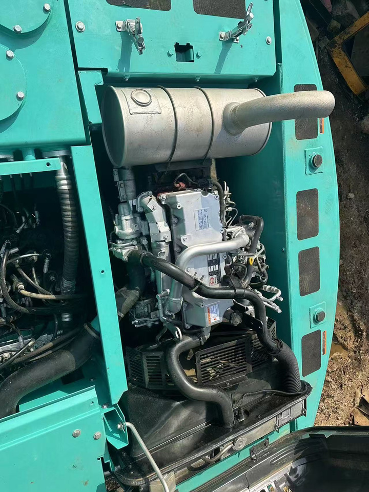 Kobelco SK200D - Ερπυστριοφόρος εκσκαφέας: φωτογραφία 2 Kobelco SK200D - Ερπυστριοφόρος εκσκαφέας: φωτογραφία 2