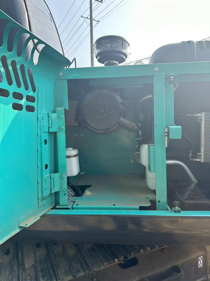 Kobelco SK200D - Ερπυστριοφόρος εκσκαφέας: φωτογραφία 4 Kobelco SK200D - Ερπυστριοφόρος εκσκαφέας: φωτογραφία 4