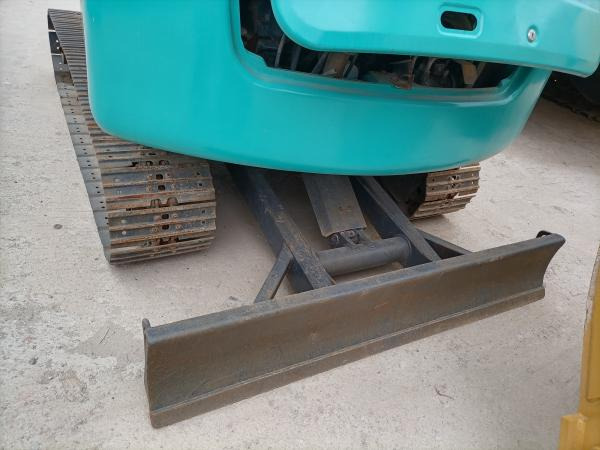 Kobelco SK60 - Ερπυστριοφόρος εκσκαφέας: φωτογραφία 5 Kobelco SK60 - Ερπυστριοφόρος εκσκαφέας: φωτογραφία 5