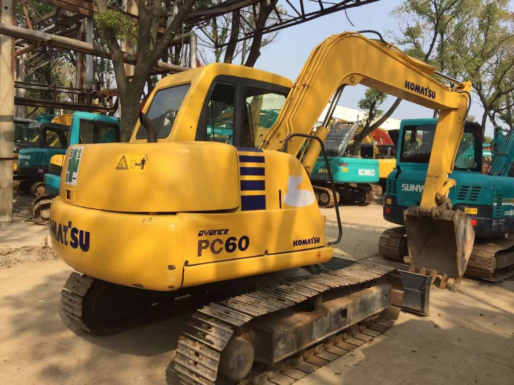 Komatsu PC60 - Μίνι εκσκαφέας: φωτογραφία 1 Komatsu PC60 - Μίνι εκσκαφέας: φωτογραφία 1