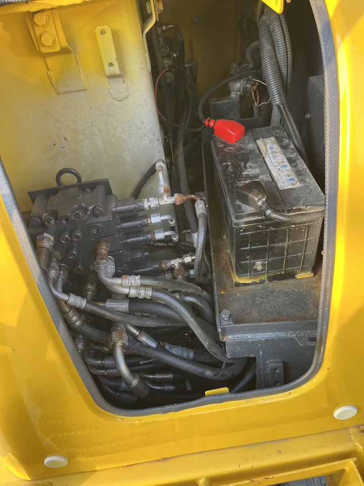 Komatsu PC56 - Μίνι εκσκαφέας: φωτογραφία 5 Komatsu PC56 - Μίνι εκσκαφέας: φωτογραφία 5