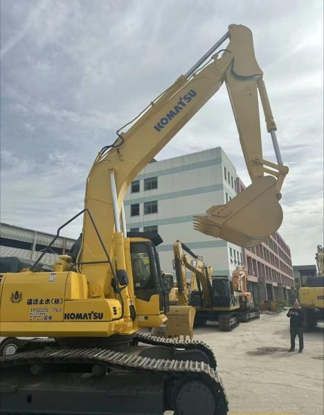Komatsu pc300-7 - Ερπυστριοφόρος εκσκαφέας: φωτογραφία 3 Komatsu pc300-7 - Ερπυστριοφόρος εκσκαφέας: φωτογραφία 3