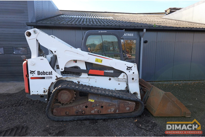 Bobcat T870 Bobcat T870 skidsteer on tracks - high flow - airco - high flow - TOP!! - Φορτωτής: φωτογραφία 2 Bobcat T870 Bobcat T870 skidsteer on tracks - high flow - airco - high flow - TOP!! - Φορτωτής: φωτογραφία 2
