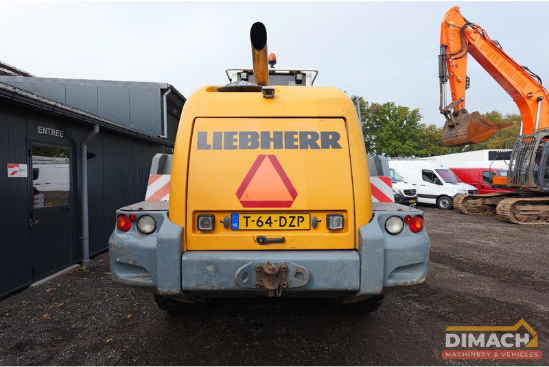 Liebherr L556 Like new!! Airco, quick coupler, skeleton bucket with teeths - Φορτωτής: φωτογραφία 3 Liebherr L556 Like new!! Airco, quick coupler, skeleton bucket with teeths - Φορτωτής: φωτογραφία 3