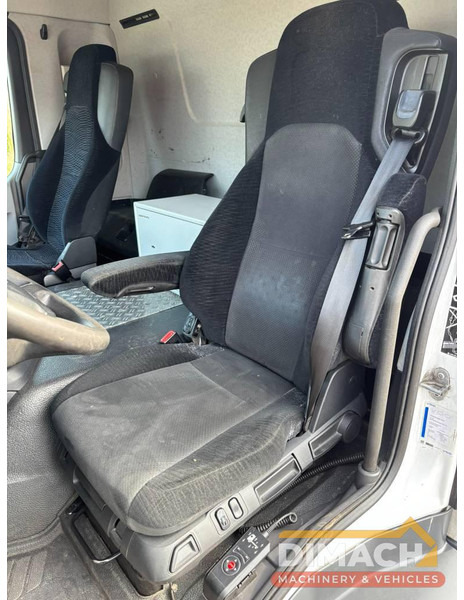 Mercedes-Benz Actros 1833 4x2 - aanhanger koffer, Euro 6 - Φορτηγό κόφα: φωτογραφία 4 Mercedes-Benz Actros 1833 4x2 - aanhanger koffer, Euro 6 - Φορτηγό κόφα: φωτογραφία 4