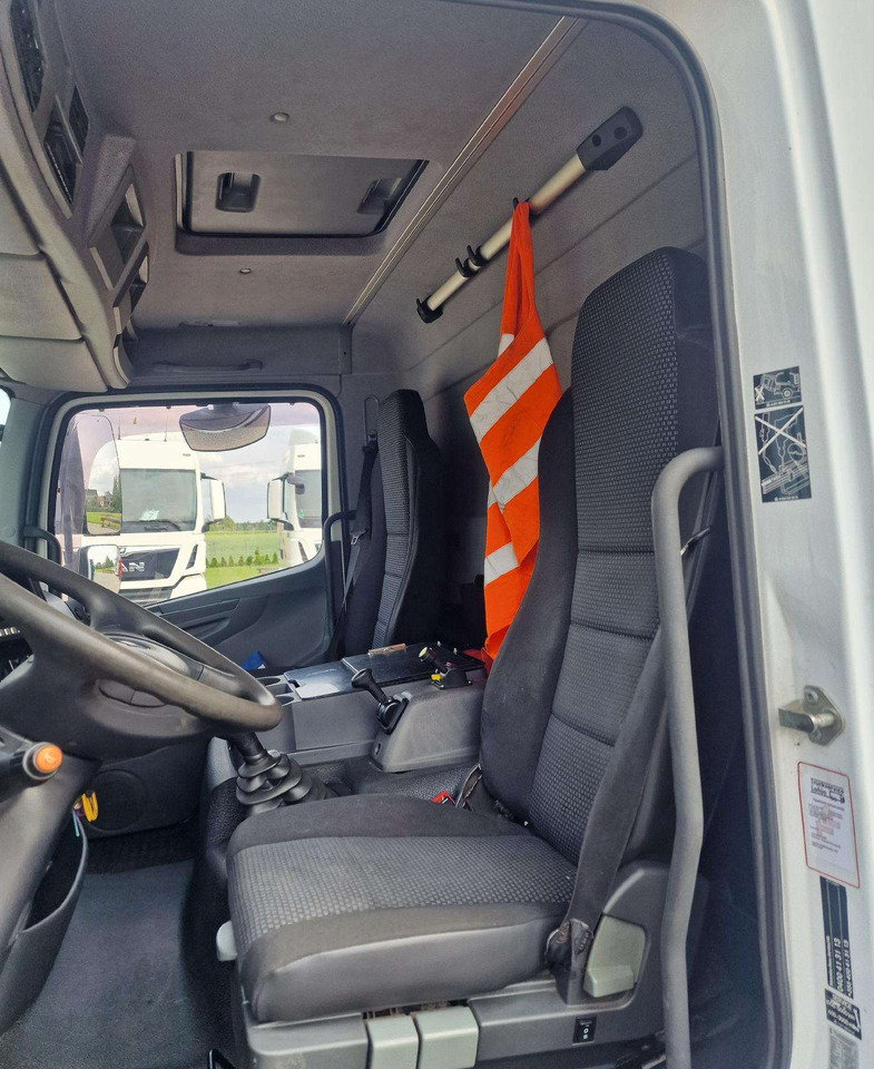 Φορτηγό ανατρεπόμενο Mercedes-Benz ATEGO 918: φωτογραφία 14