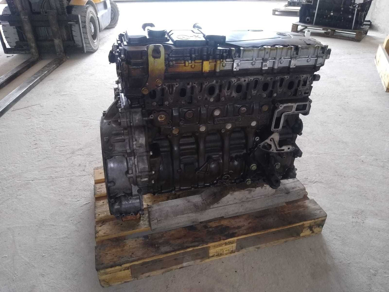 Glowica Mercedes om936 mp4 silnik euro6 Setra Class New Holland - Κινητήρας: φωτογραφία 2 Glowica Mercedes om936 mp4 silnik euro6 Setra Class New Holland - Κινητήρας: φωτογραφία 2