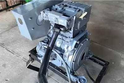 Regeneracja Remomty silnik DEUTZ BF D F TBD TCD TD 4M 6M 8L V12 V10 V8 - Κιτ επισκευής κινητήρα για Φορτηγό: φωτογραφία 5 Regeneracja Remomty silnik DEUTZ BF D F TBD TCD TD 4M 6M 8L V12 V10 V8 - Κιτ επισκευής κινητήρα για Φορτηγό: φωτογραφία 5