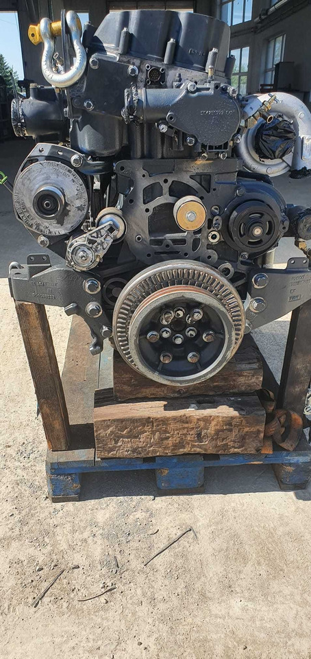 Silnik Iveco Cursor 8 CASE NEW HOLLAND CNH EURO5 - Κινητήρας: φωτογραφία 1 Silnik Iveco Cursor 8 CASE NEW HOLLAND CNH EURO5 - Κινητήρας: φωτογραφία 1